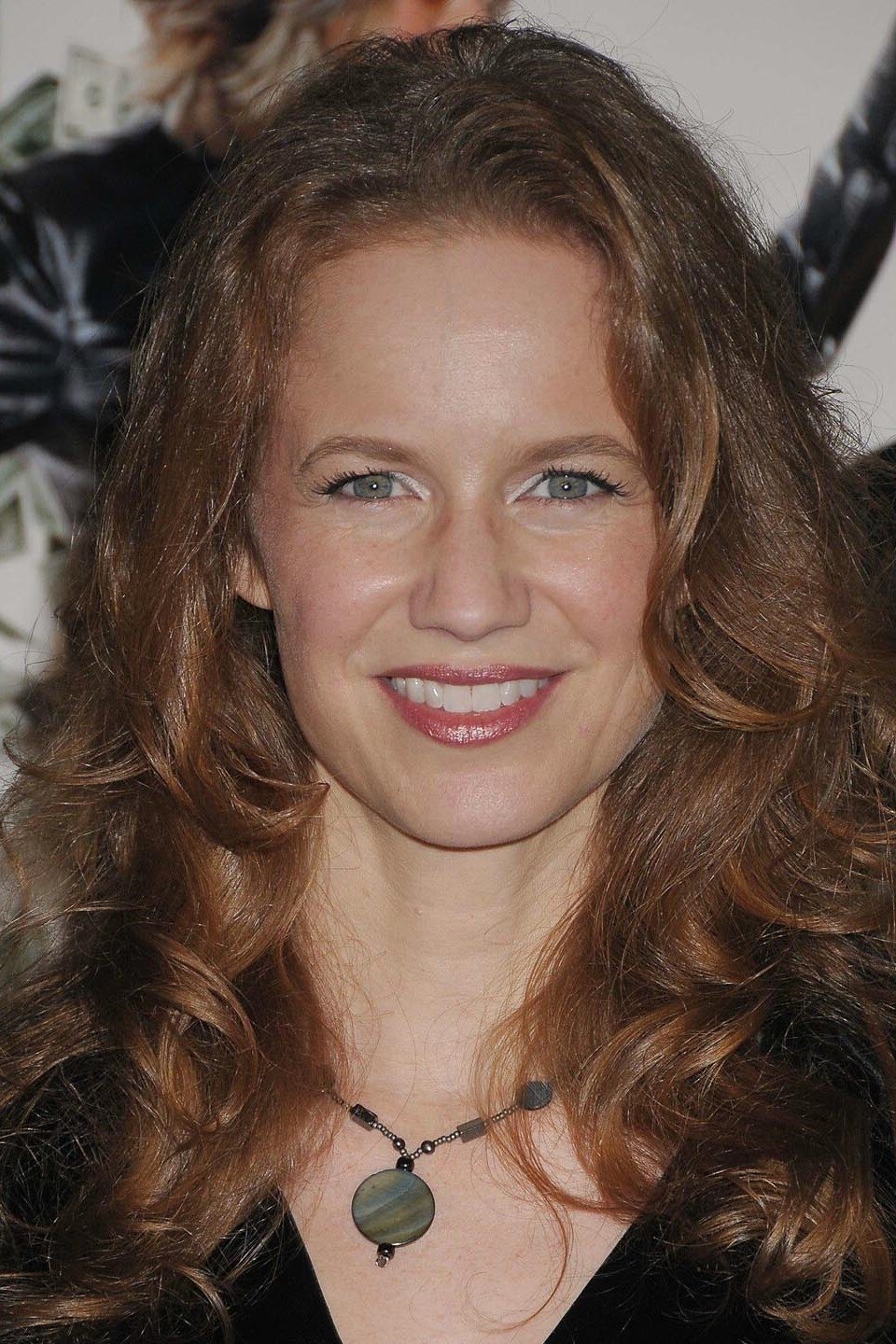 A headshot of Laura Cayouette.