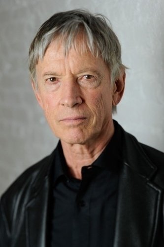 A headshot of Scott Glenn.