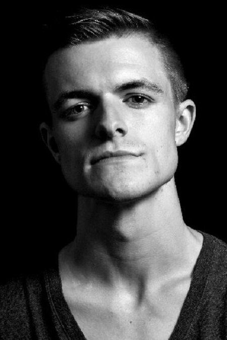 A headshot of Tristan de Beer.