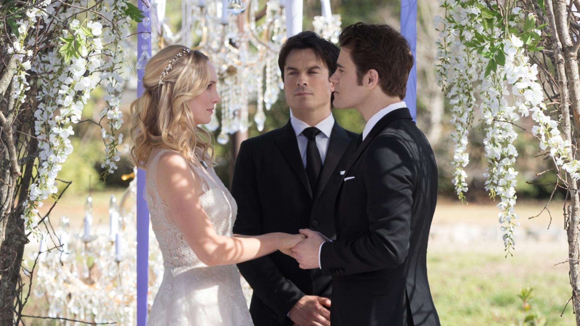 Production still from The Vampire Diaries – S8E15: “We’re Planning a June Wedding”.