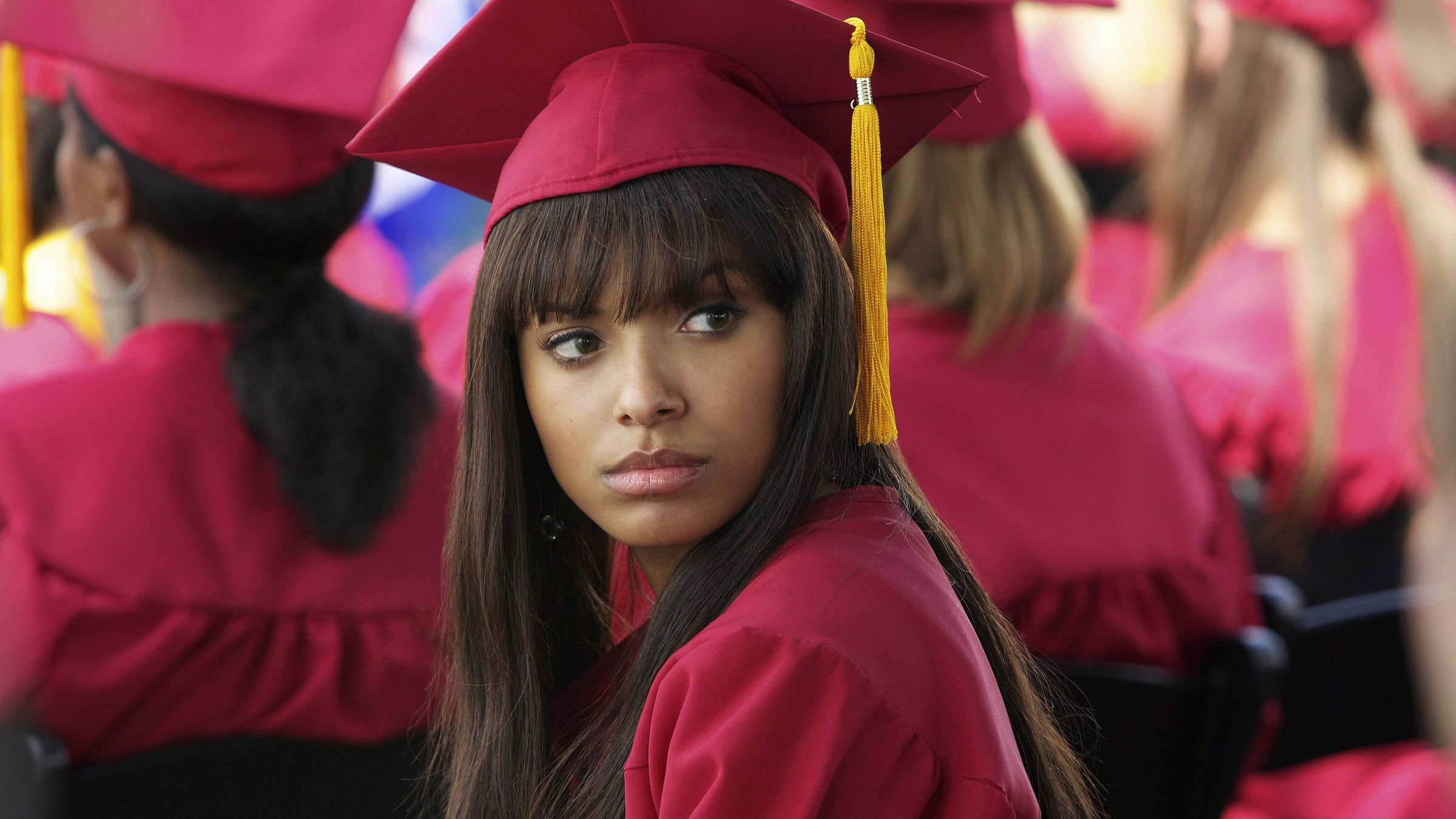 Production still from The Vampire Diaries – S4E23: “Graduation”.