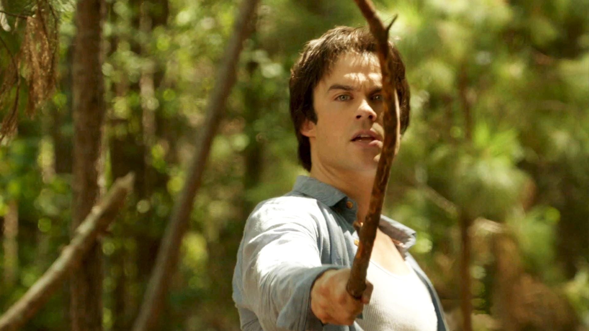 Production still from The Vampire Diaries – S6E5: “The World Has Turned and Left Me Here”.