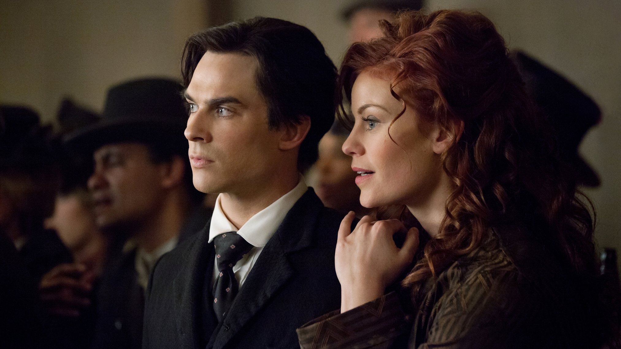 Production still from The Vampire Diaries – S3E16: “1912”.