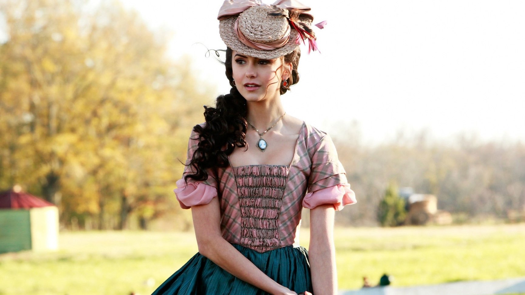 Production still from The Vampire Diaries – S1E13: “Children of the Damned”.