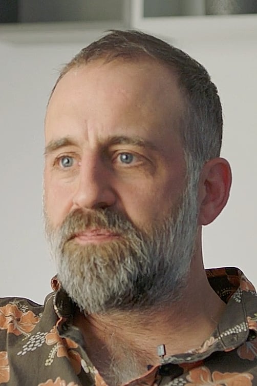 Official headshot photo of person: Ken Seng.