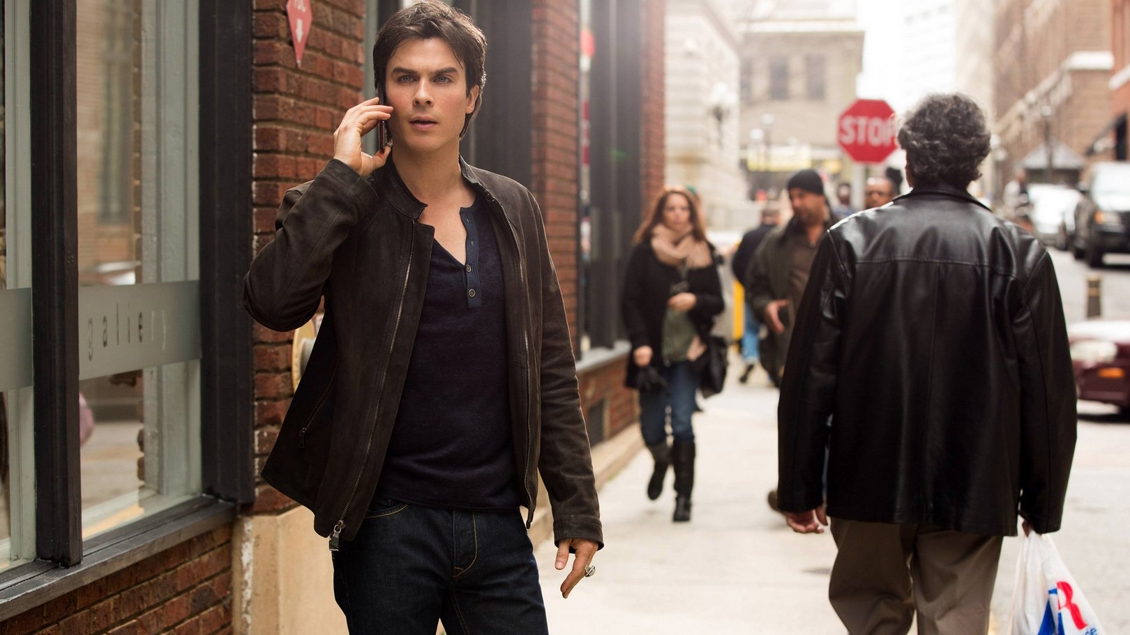 Production still from The Vampire Diaries – S4E17: “Because the Night”.