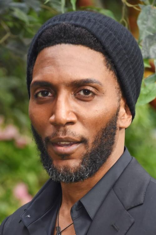 Yusuf Gatewood Headshot