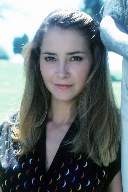 Lisa Eilbacher Headshot