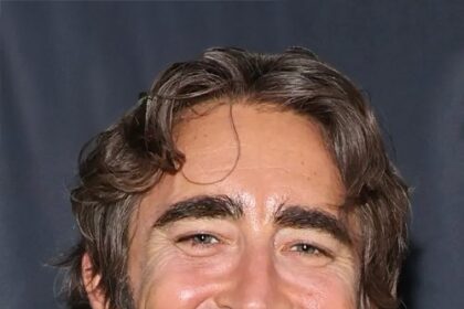 A headshot of Lee Pace.