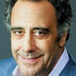 A headshot of Brad Garrett.