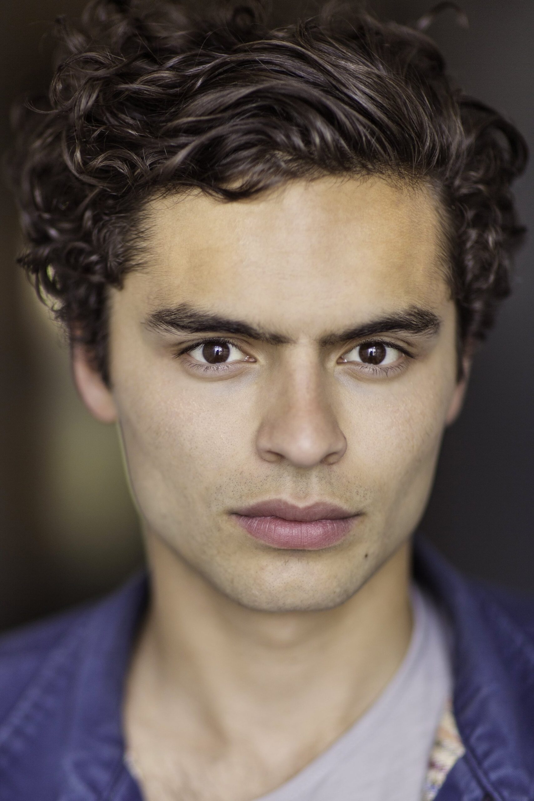 A headshot of Sebastian de Souza.