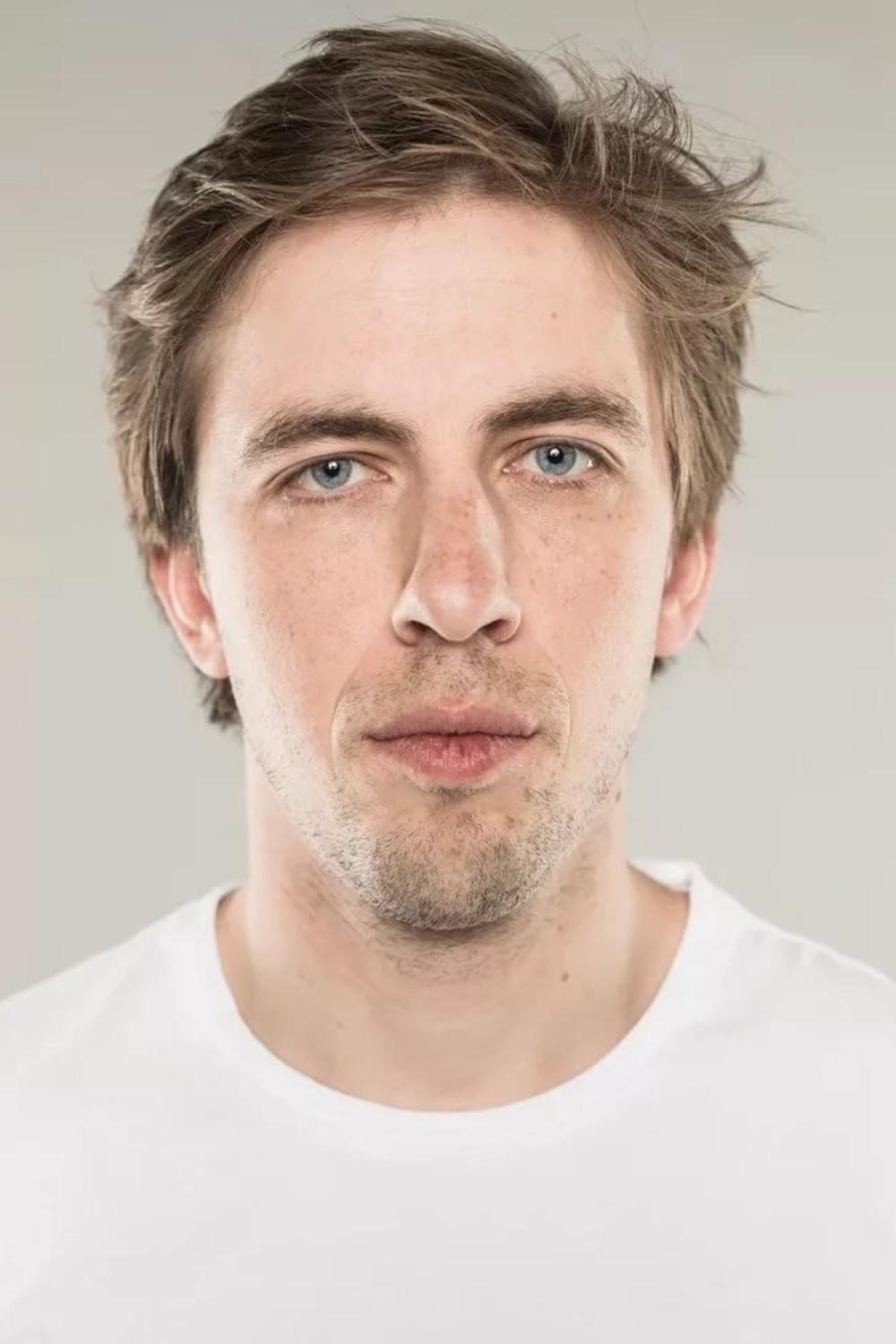 A headshot of Aleksandr Pal.