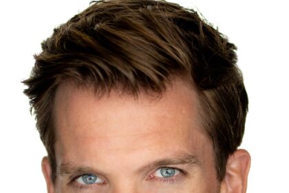 A headshot of Victor Zinck, Jr..