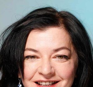 A headshot of Lynne Ramsay.
