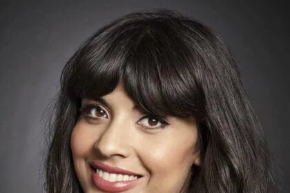 A headshot of Jameela Jamil.