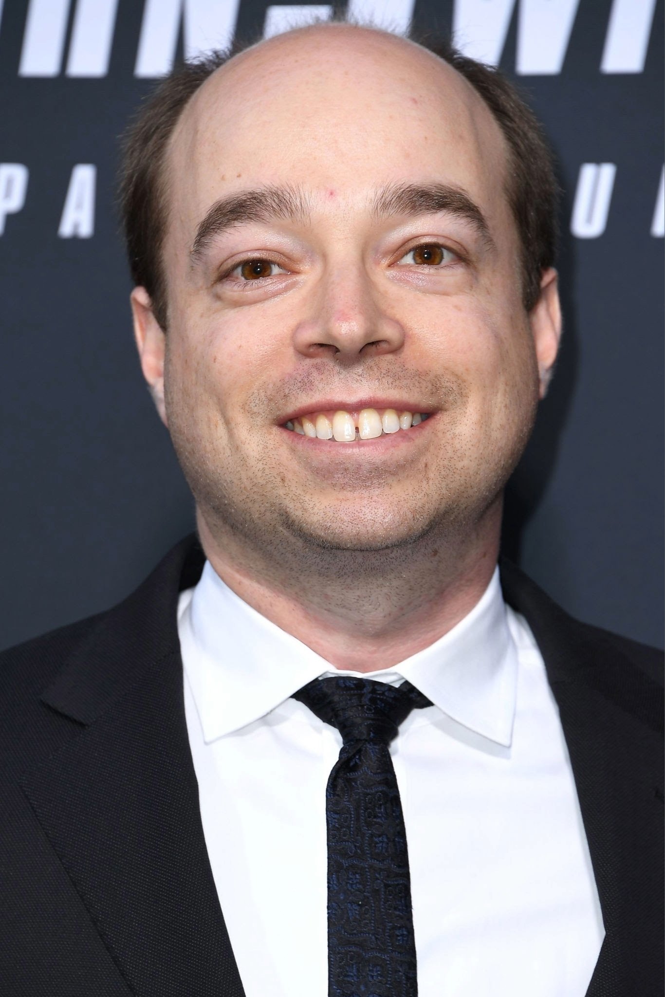 A headshot of Evan Schiff.