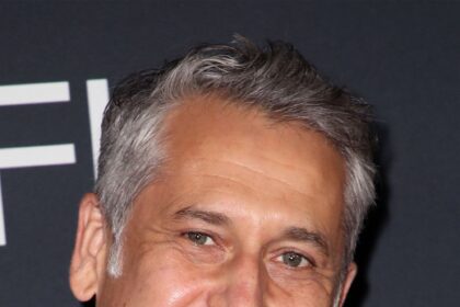 A headshot of Myron Kerstein.