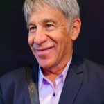 A headshot of Stephen Schwartz.