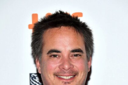 A headshot of Ra Vincent.