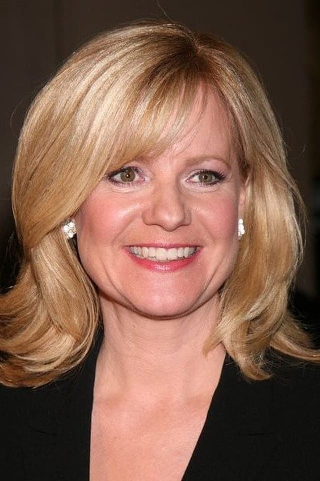 A headshot of Bonnie Hunt.