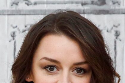 A headshot of Alison Wright.