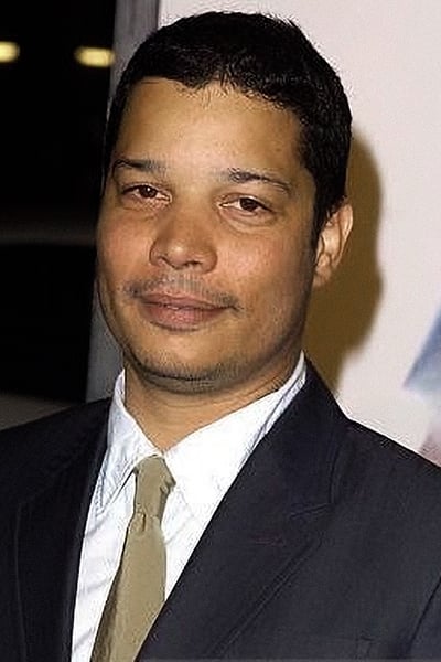 Official headshot photo of person: Kevin Bray.