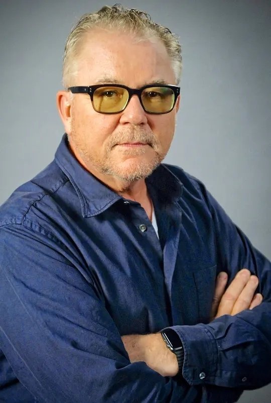 Official headshot photo of person: Brad Turner.