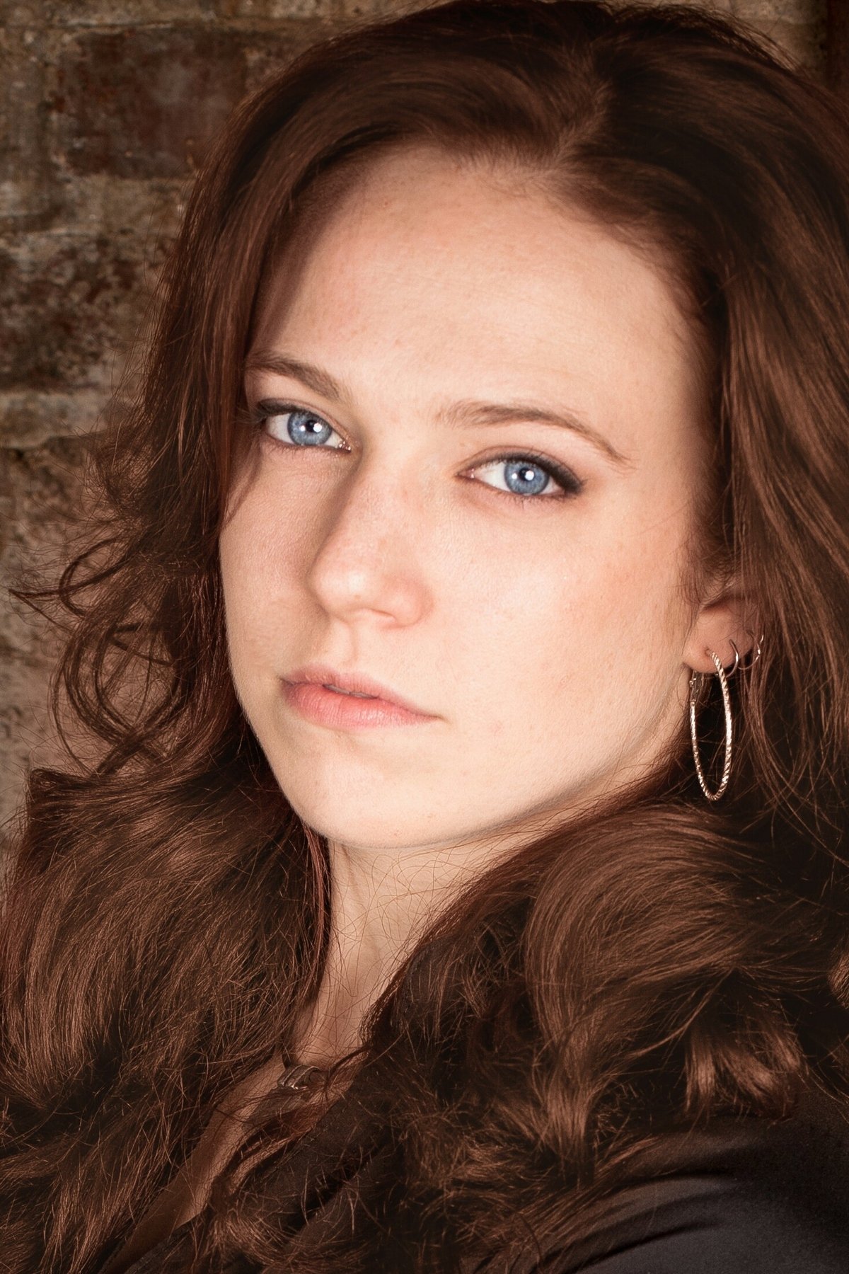 A headshot of Hannah Scott.
