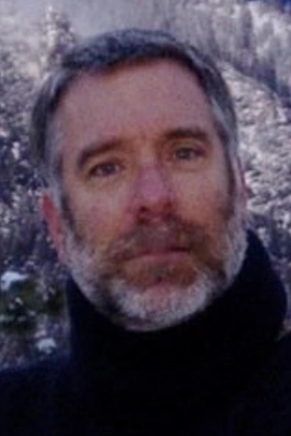 Official headshot photo of person: Garreth Stover.